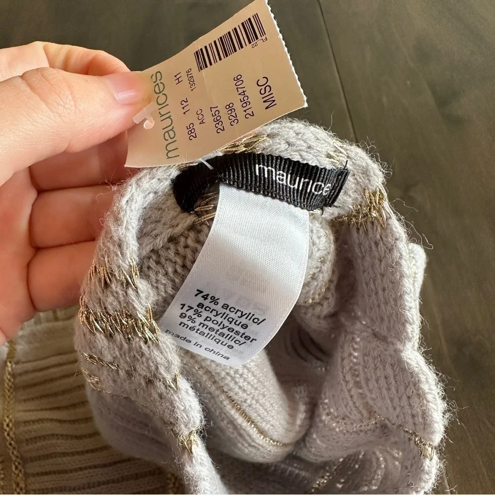 NWT Maurice’s Infinity Scarf Gray and Gold